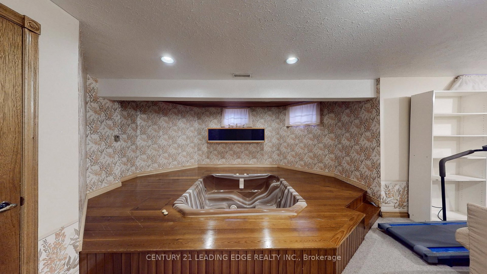 1127 Oshawa Boulevard N • Oshawa, ON photo 38