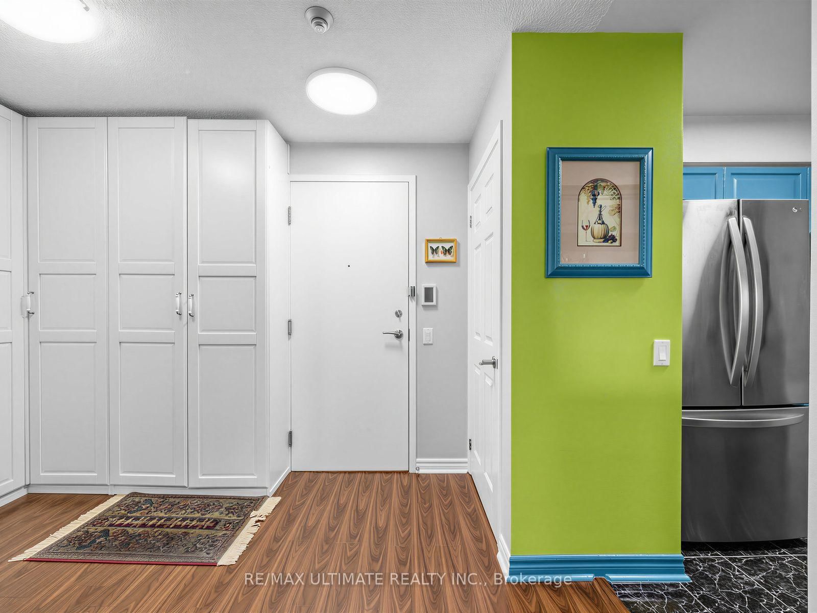 18 Mondeo Drive • #1229 • Toronto, ON photo 8
