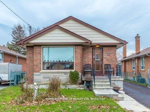 31 Kilgreggan Crescent, Toronto