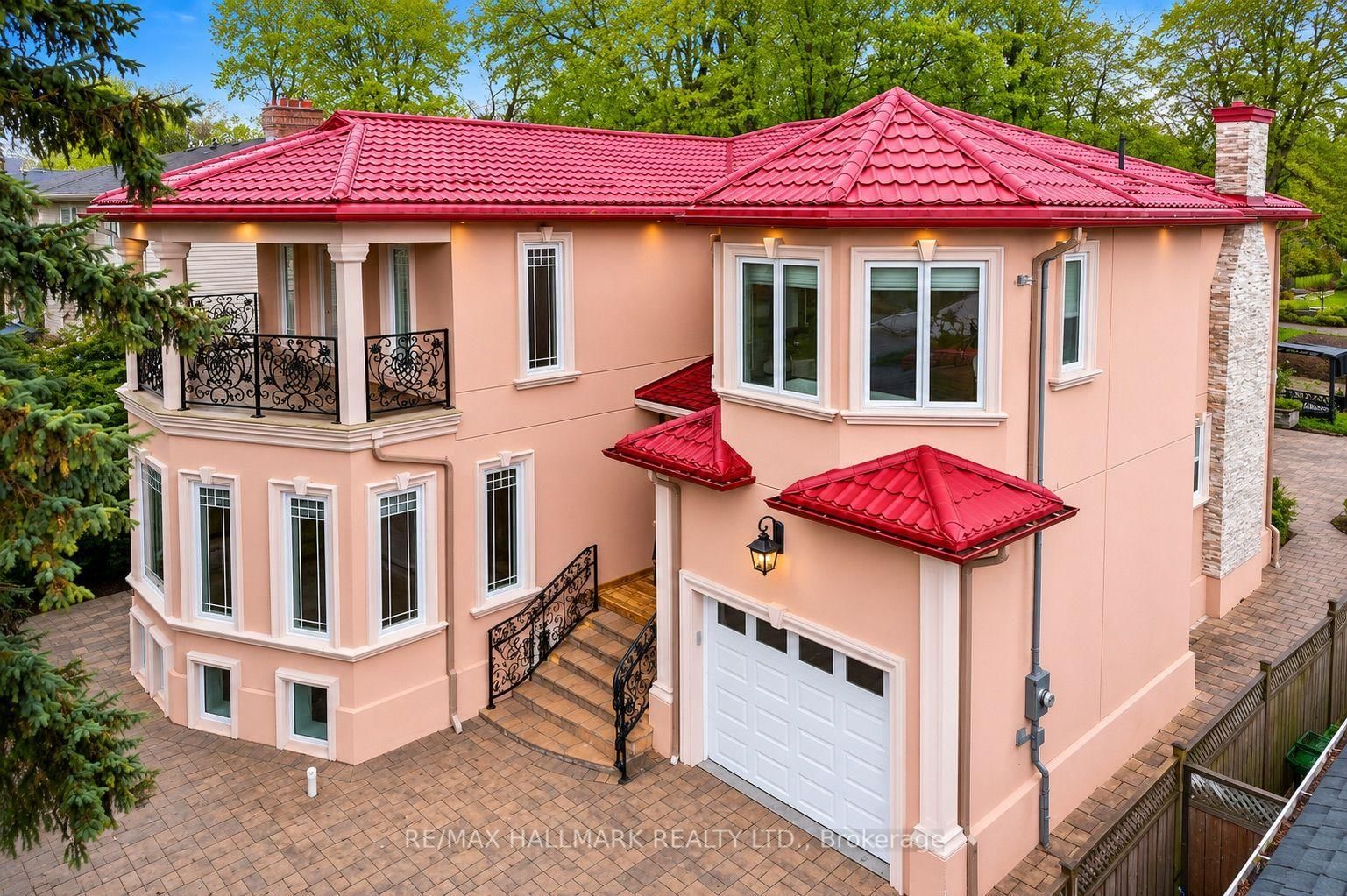 32 Orchard Park Drive • Toronto, ON photo 2