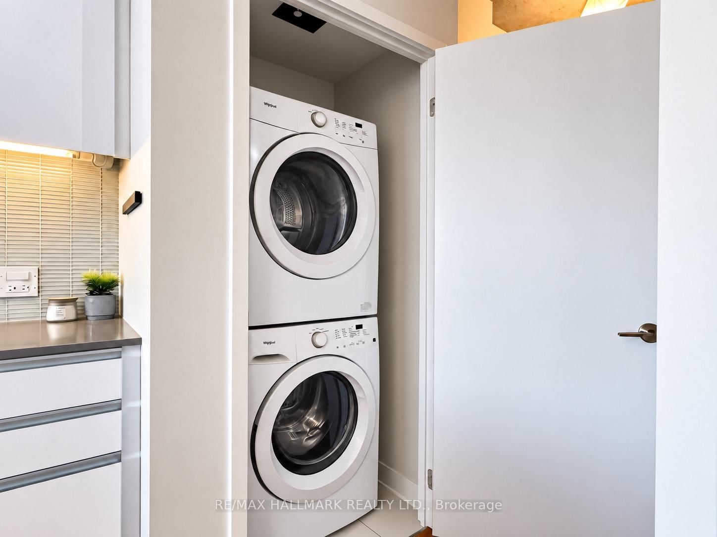 1190 Dundas Street E • #219 • Toronto, ON photo 29