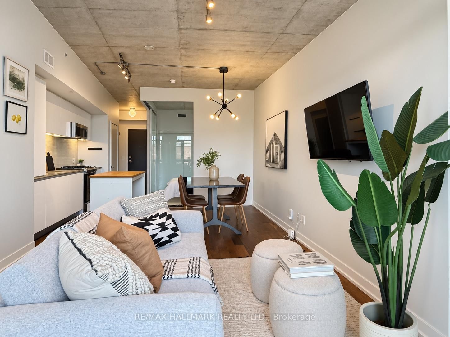 1190 Dundas Street E • #219 • Toronto, ON photo 6