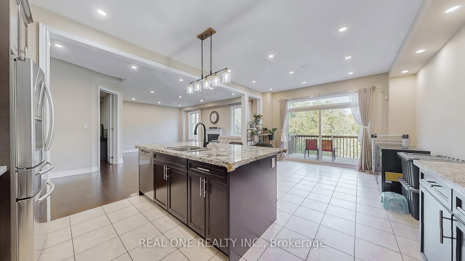1815 Fairport Road • #6 • Pickering, ON photo 13
