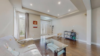 1815 Fairport Road • #6 • Pickering, ON photo 2