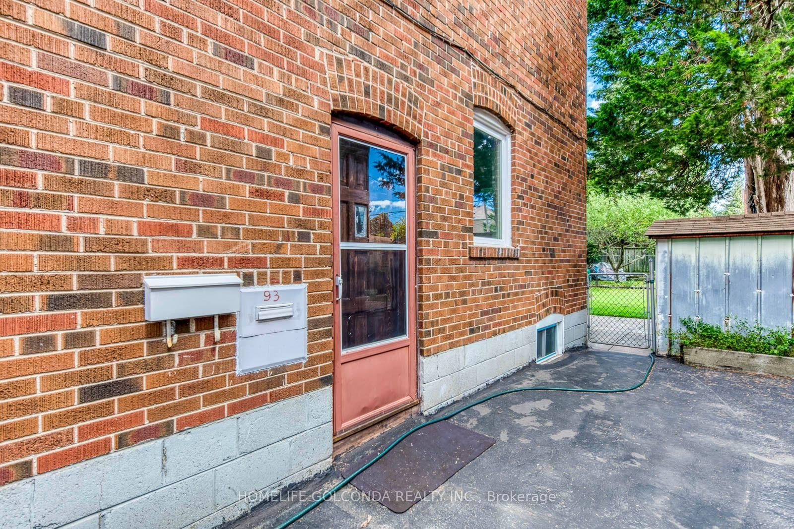 93 North Woodrow Boulevard • Toronto, ON photo 33