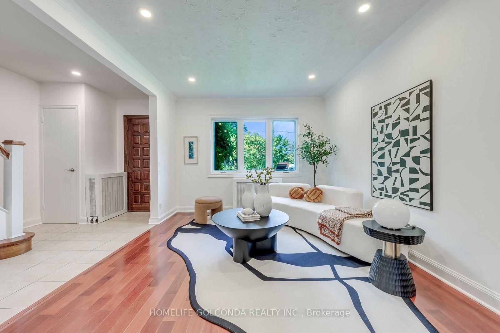 93 North Woodrow Boulevard • Toronto, ON photo 5