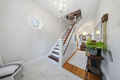 35 Beech Avenue • Clarington, ON photo 4