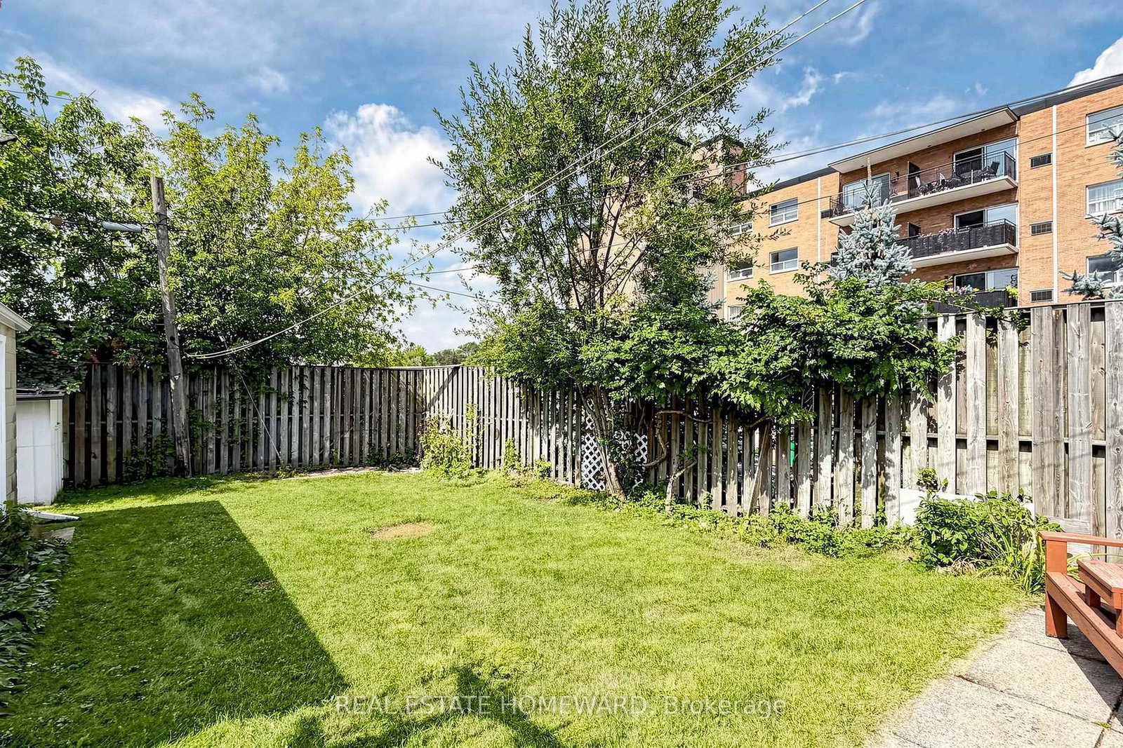 120 Pitt Avenue • Toronto, ON photo 38