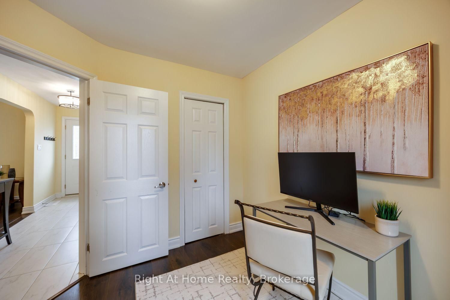 128 Lasalle Avenue • Oshawa, ON photo 21