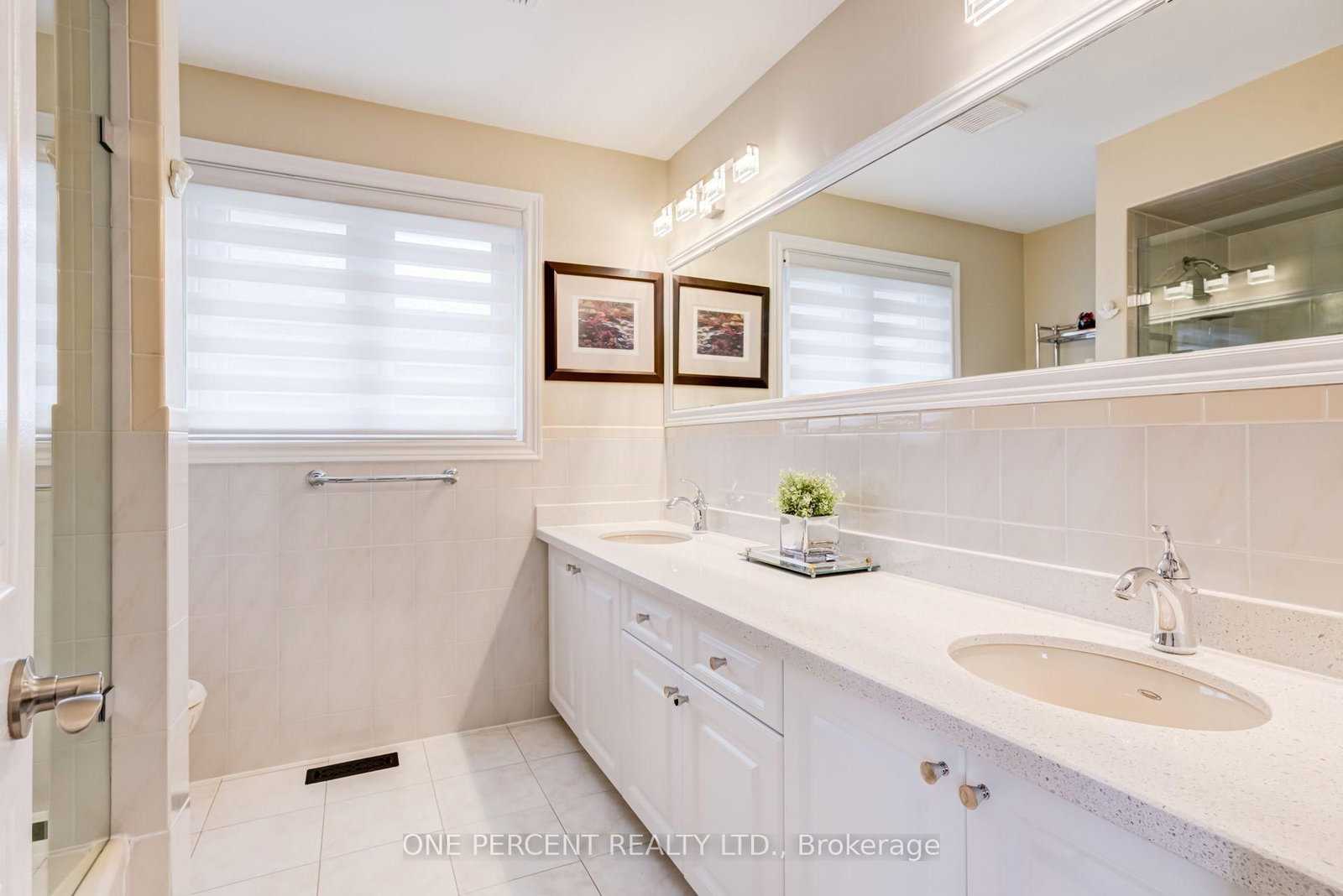 7 Mendip Crescent • Toronto, ON photo 33