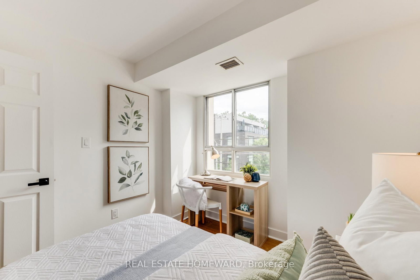 716 Kingston Road • #304 • Toronto, ON photo 13