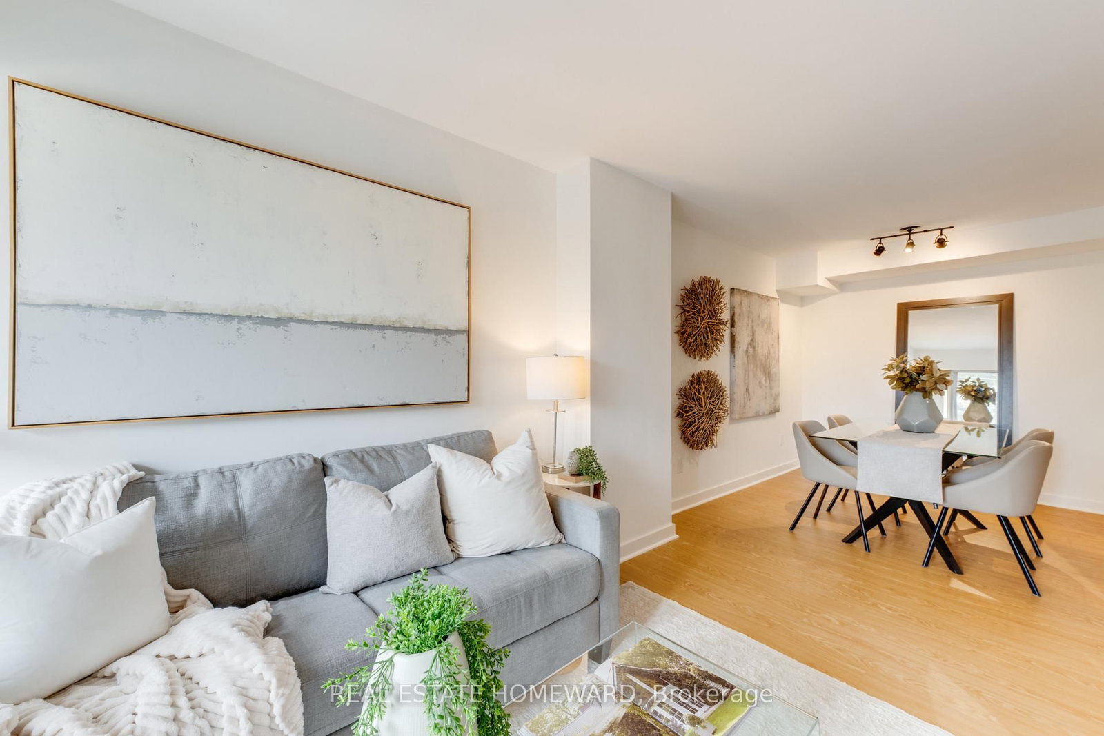 716 Kingston Road • #304 • Toronto, ON photo 23
