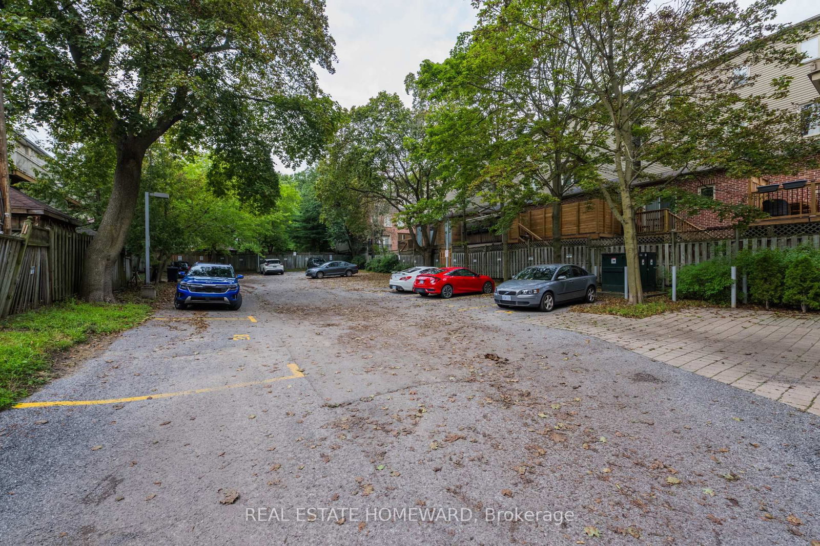 716 Kingston Road • #304 • Toronto, ON photo 37