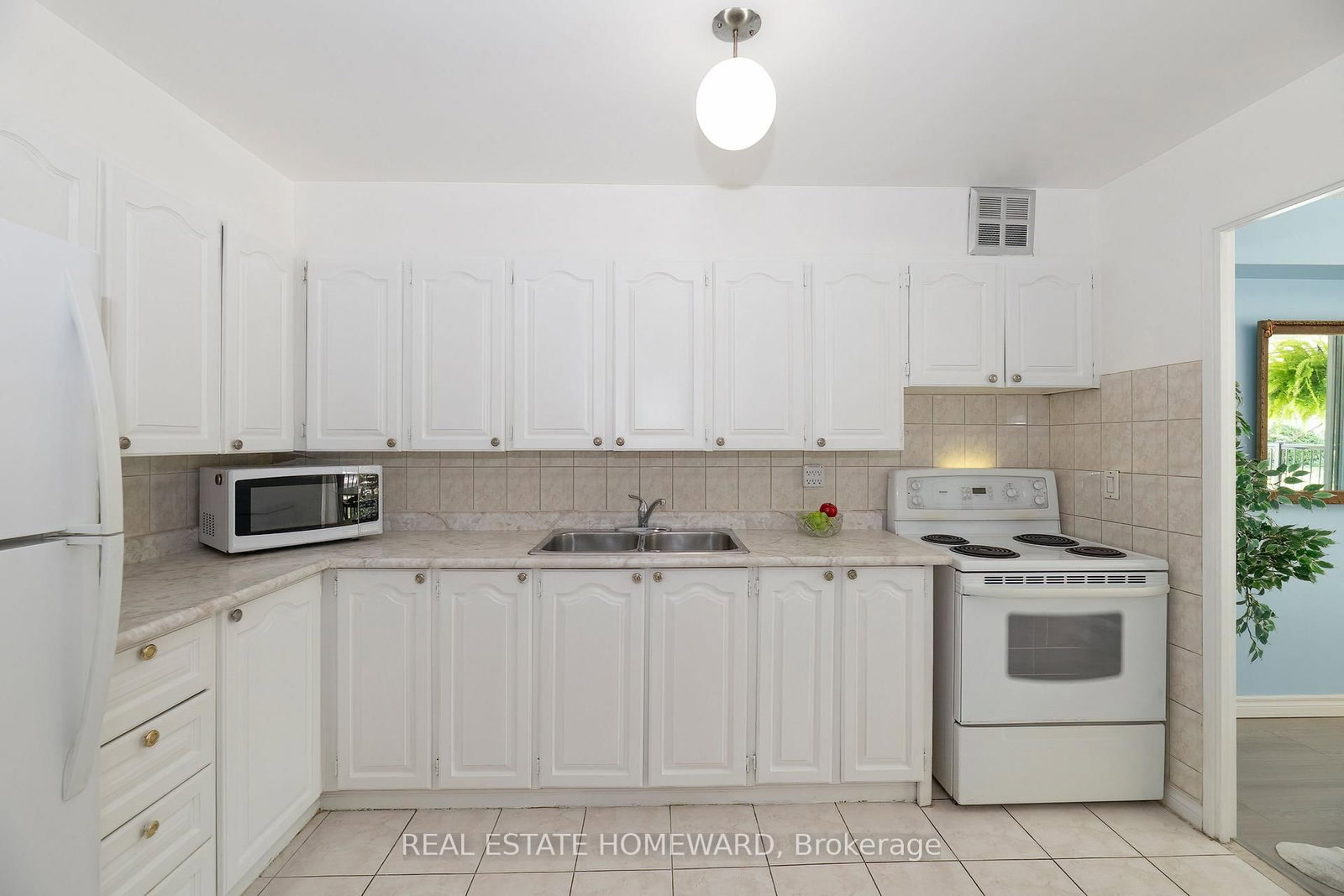 120 Dundalk Drive • #105 • Toronto, ON photo 13
