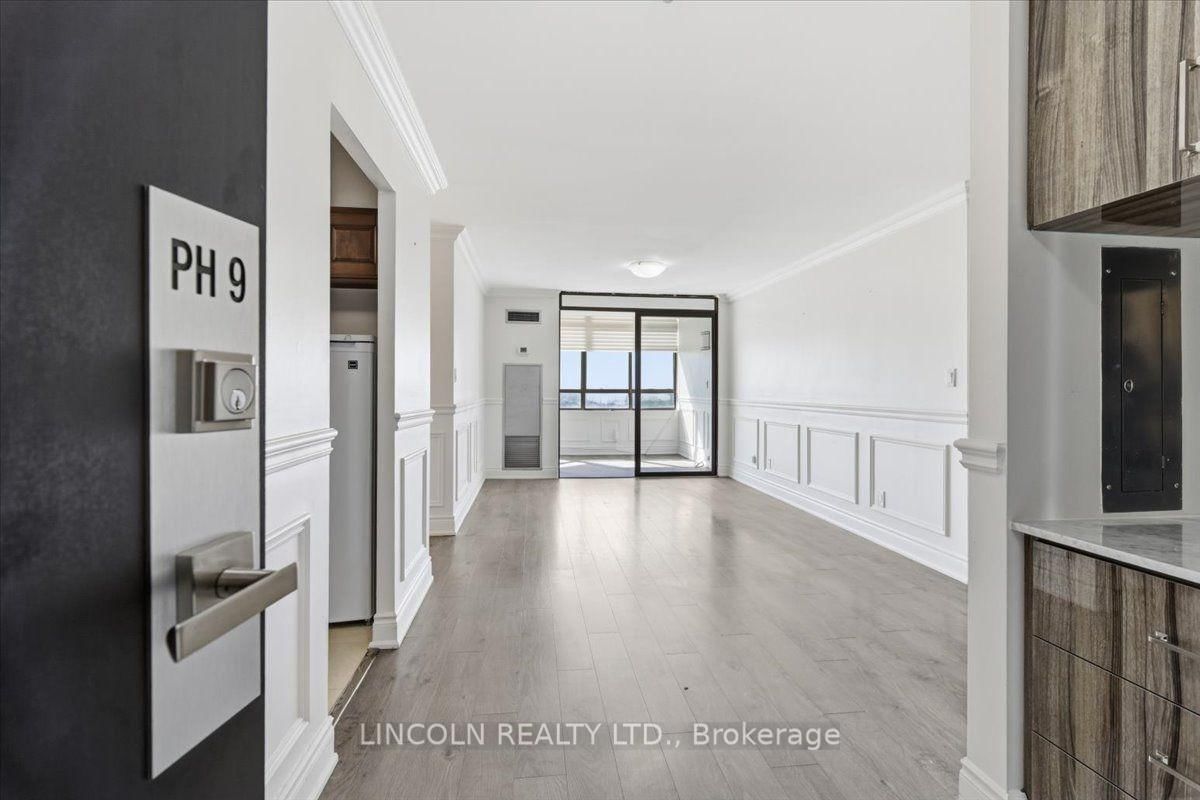 55 Bamburgh Circle • #PH-09 • Toronto, ON photo 5