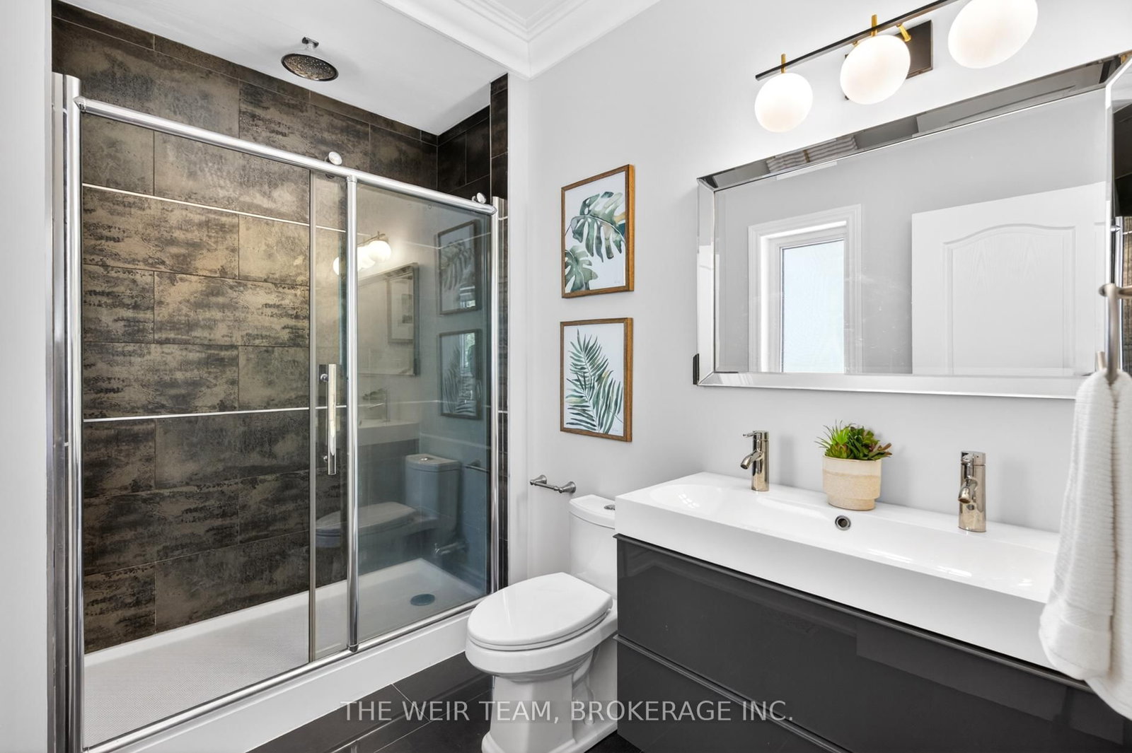 92 Gradwell Drive • Toronto, ON photo 31