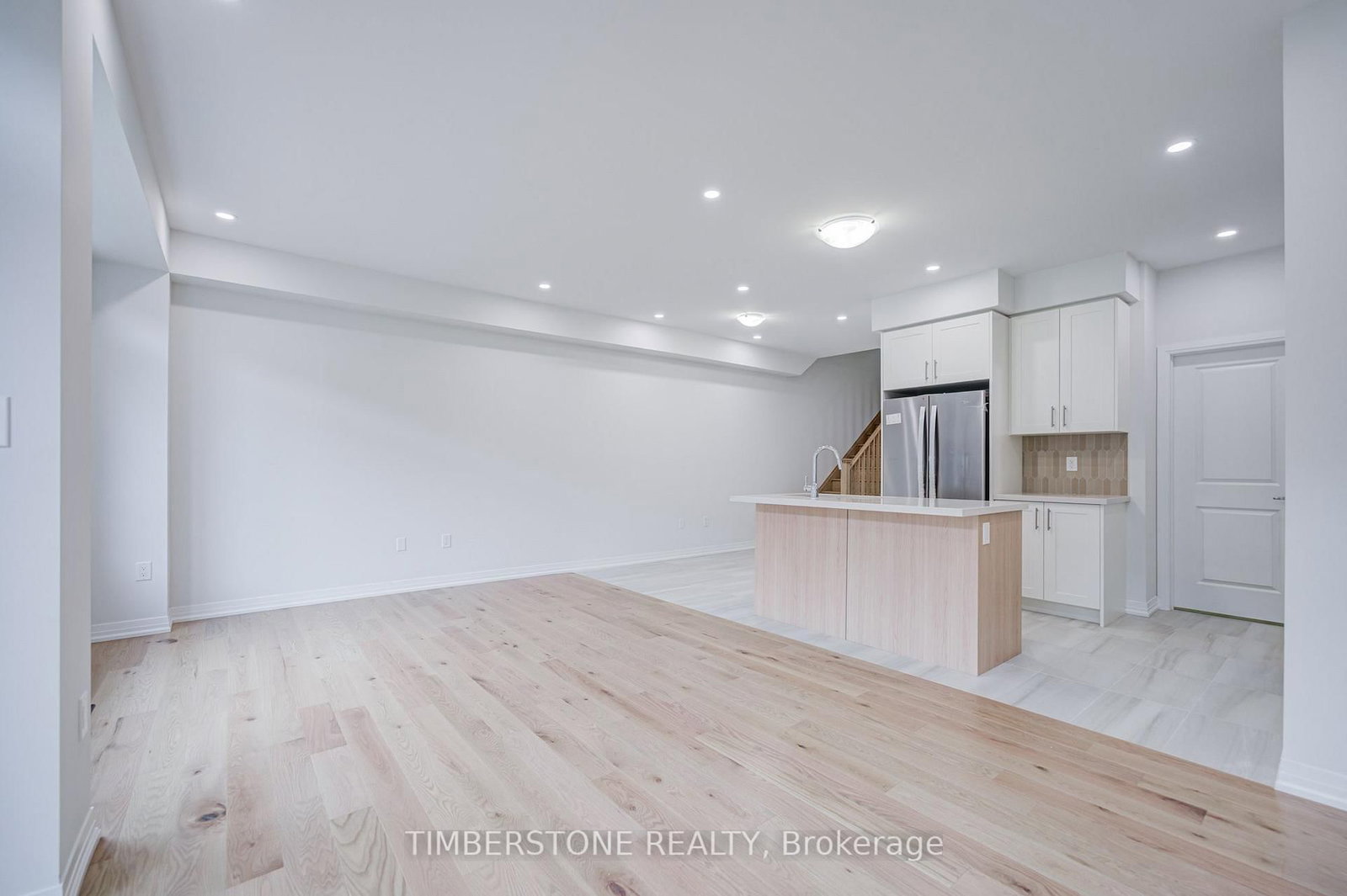 3379 Elsa Story Avenue • Pickering, ON photo 16