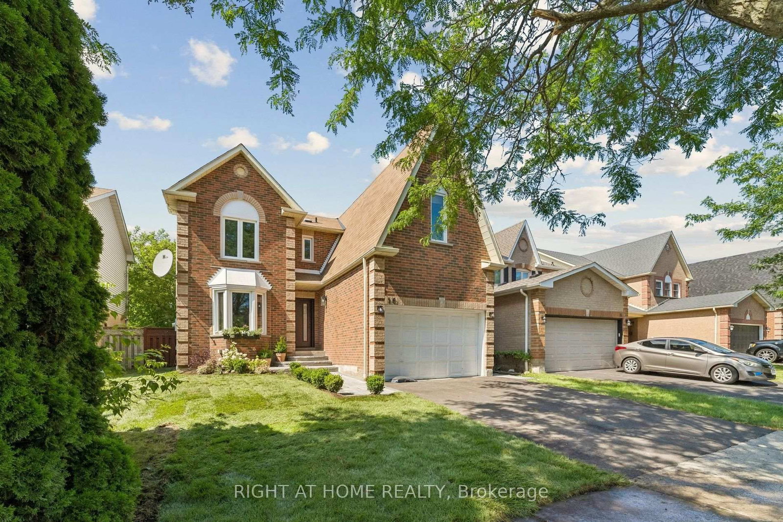 16 Ian Fleming Crescent • Whitby, ON photo 27