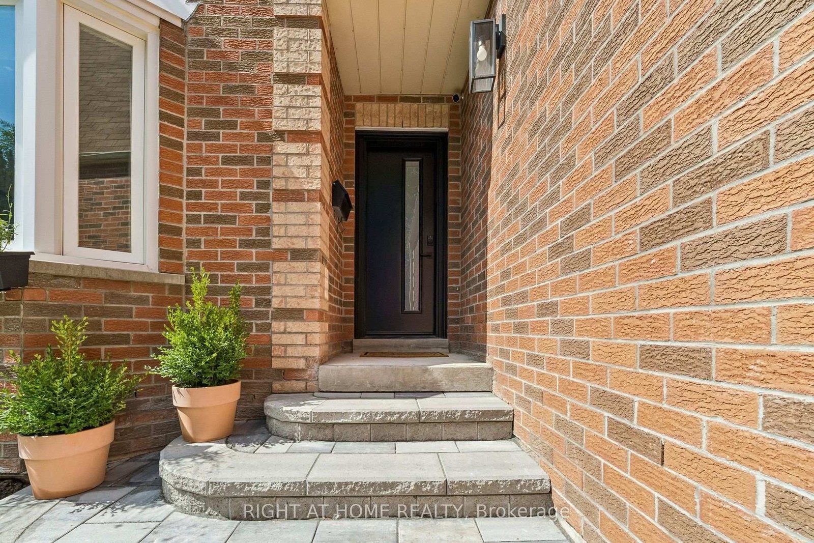 16 Ian Fleming Crescent • Whitby, ON photo 31