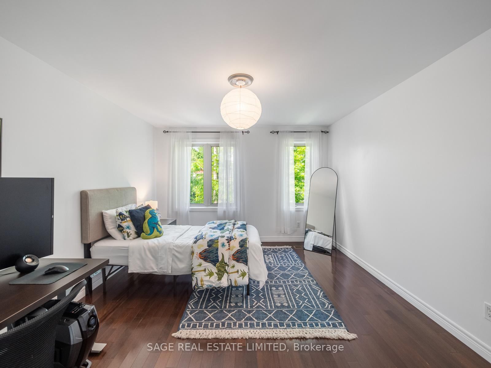 251A Chisholm Avenue • Toronto, ON photo 13