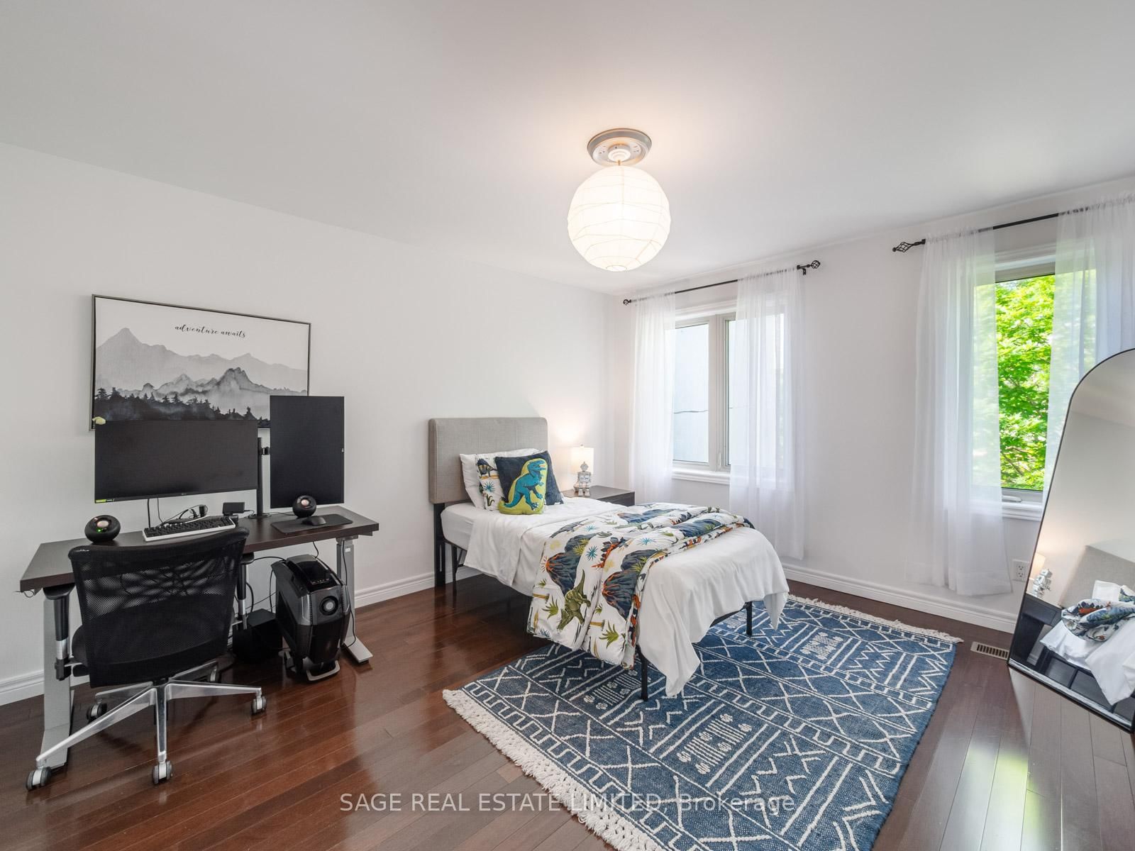 251A Chisholm Avenue • Toronto, ON photo 14
