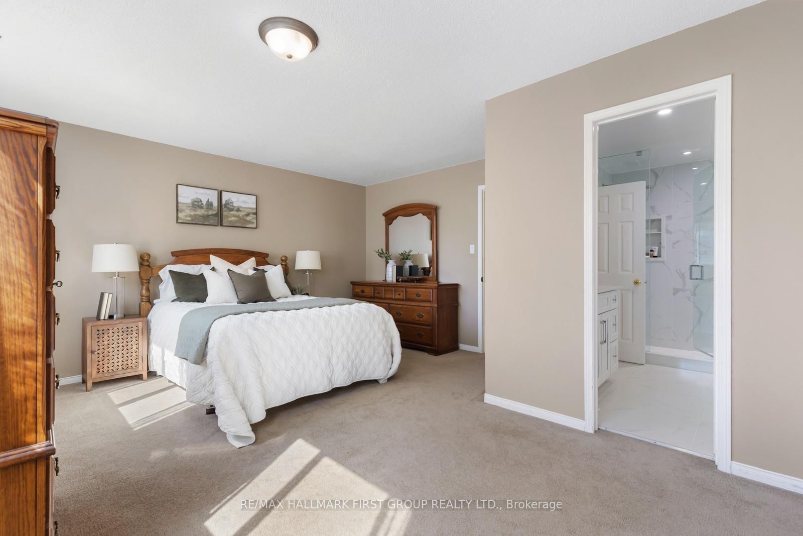 39 Bach Avenue • Whitby, ON photo 10