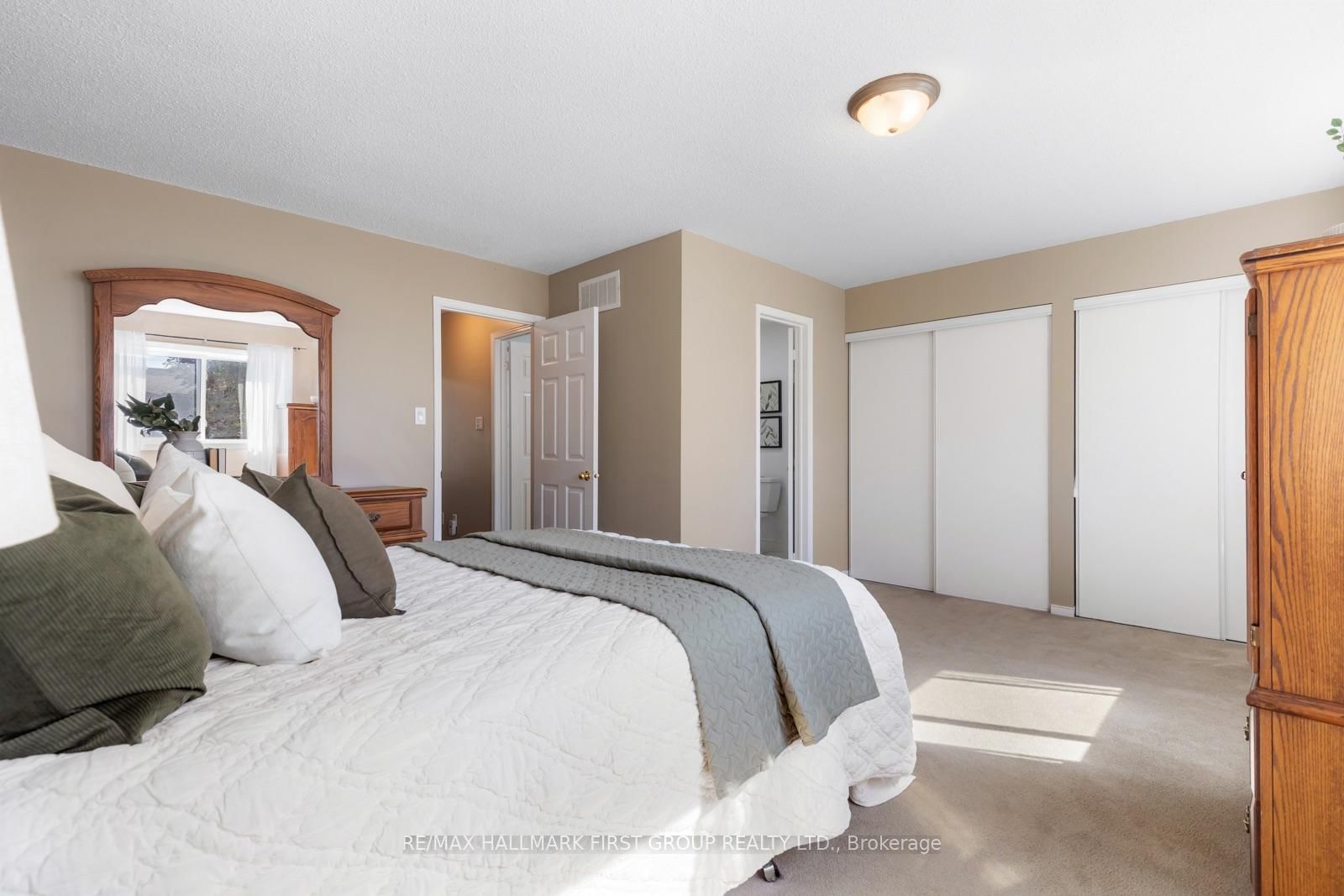 39 Bach Avenue • Whitby, ON photo 11