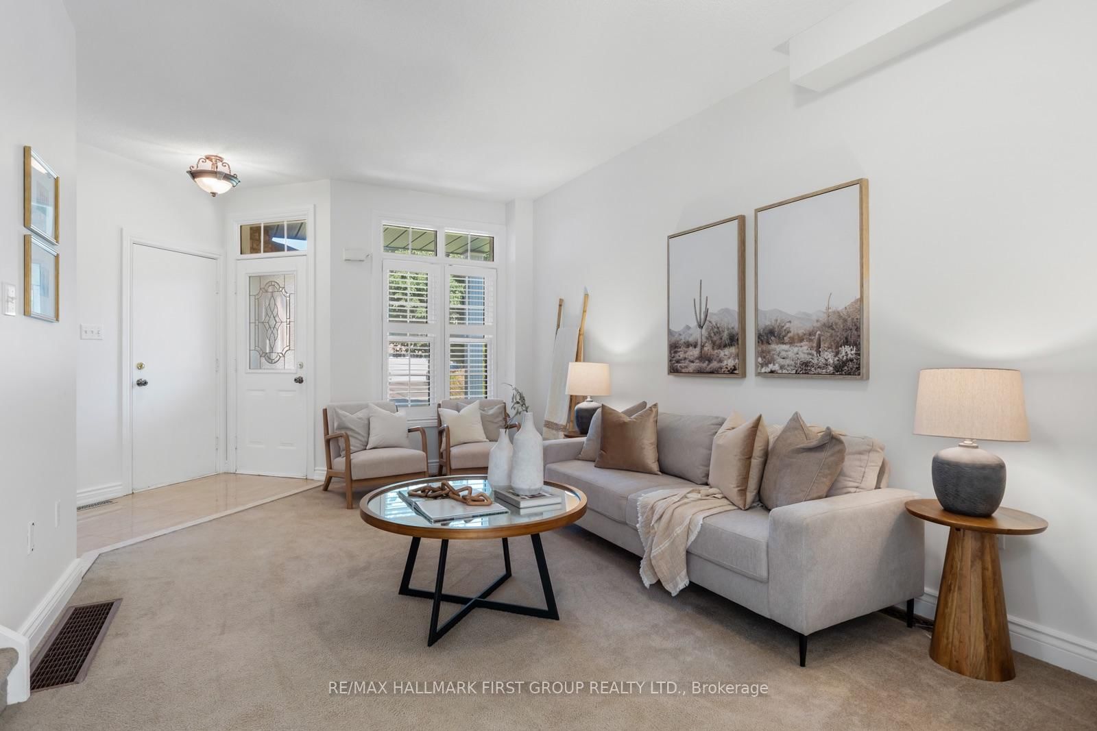 39 Bach Avenue • Whitby, ON photo 2