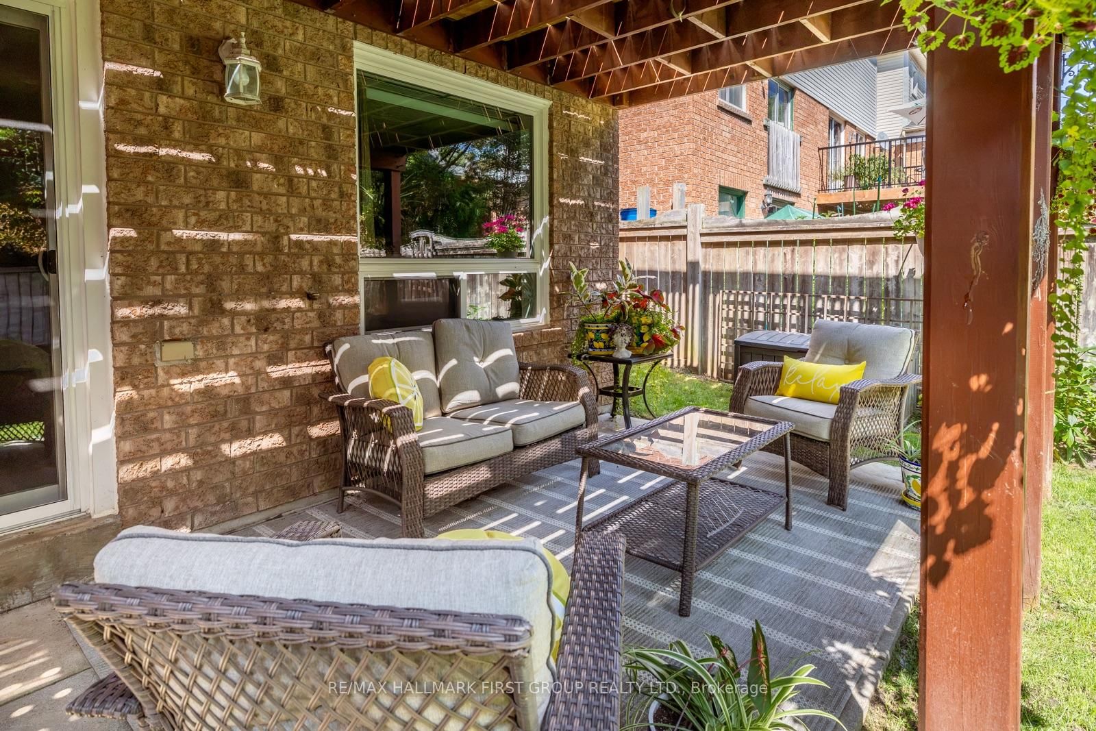 39 Bach Avenue • Whitby, ON photo 23