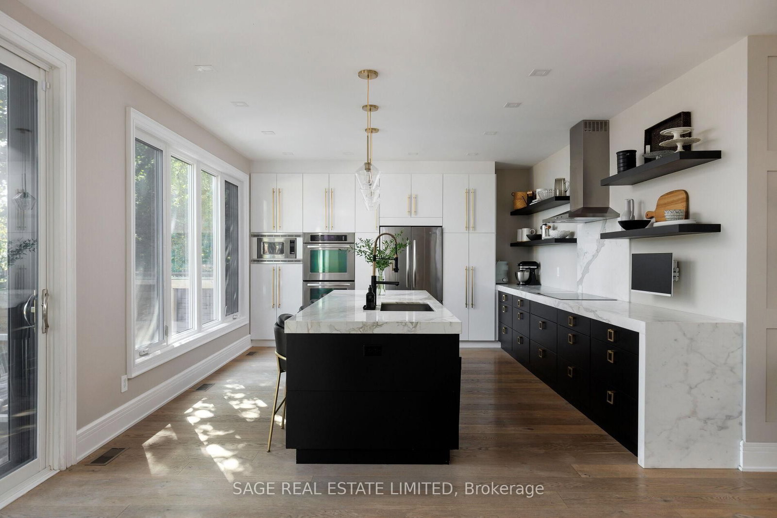 79 Fishleigh Drive • Toronto, ON photo 12