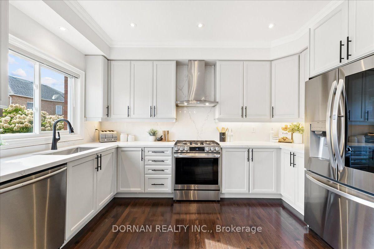 4 Hanaway Drive • Ajax, ON photo 15