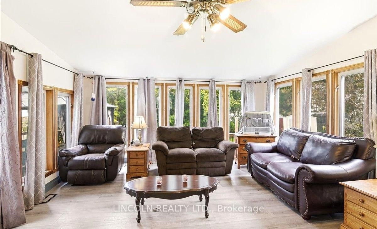 3 Brown Street • Clarington, ON photo 11