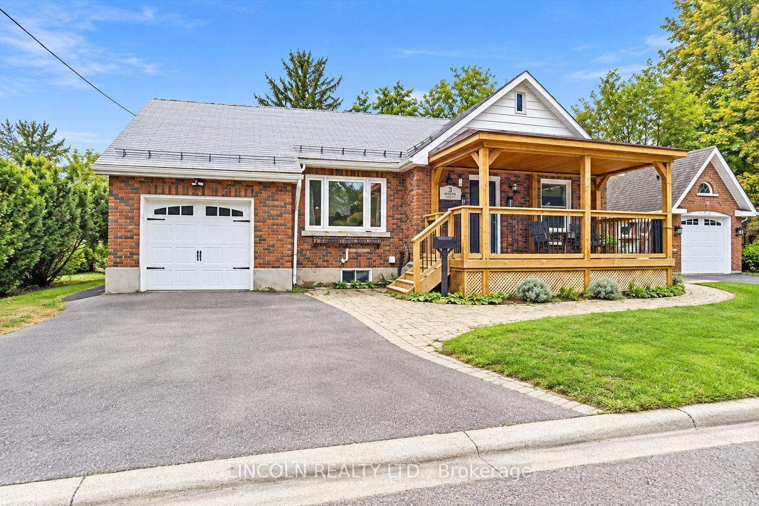 3 Brown Street • Clarington, ON photo 2