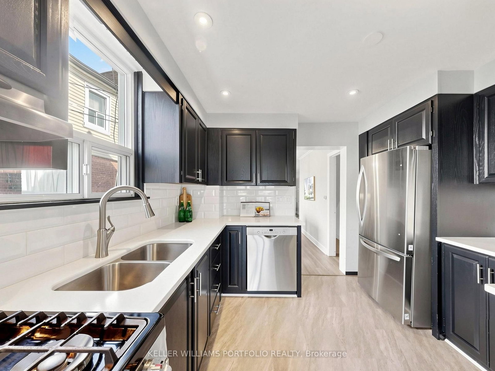 48 Hiltz Avenue • Toronto, ON photo 19