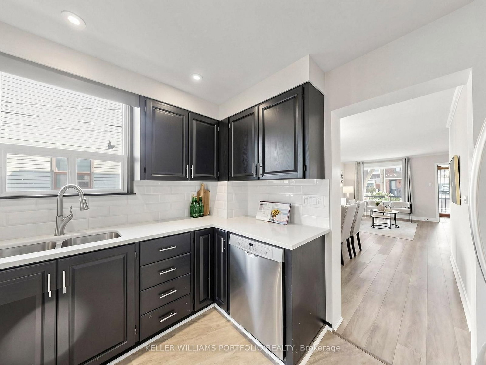 48 Hiltz Avenue • Toronto, ON photo 20
