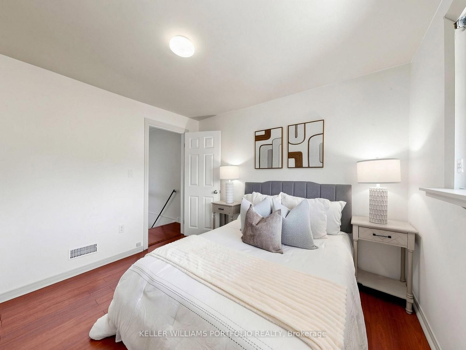 48 Hiltz Avenue • Toronto, ON photo 31