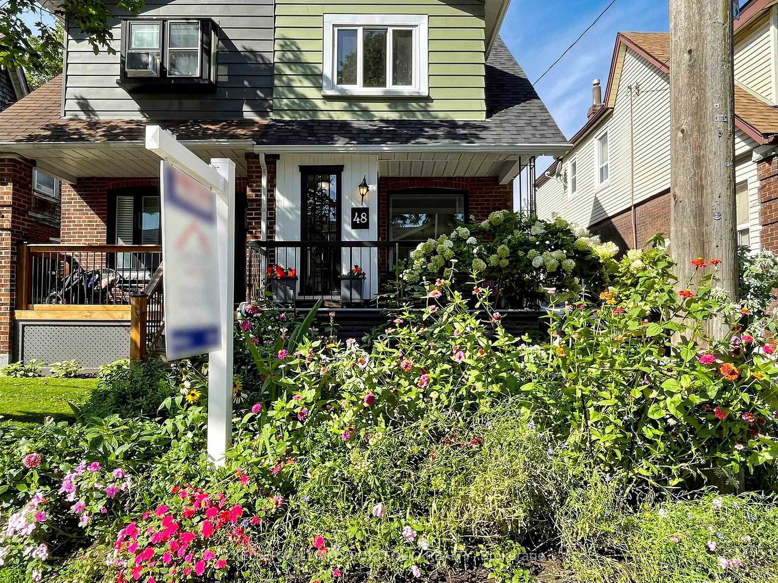 48 Hiltz Avenue • Toronto, ON photo 4