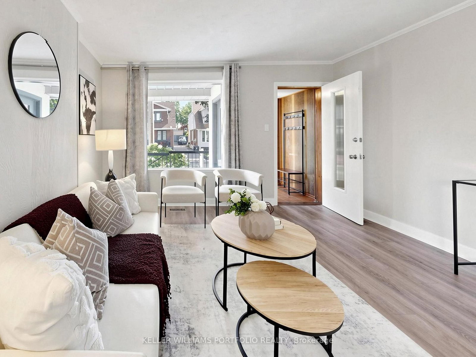 48 Hiltz Avenue • Toronto, ON photo 6