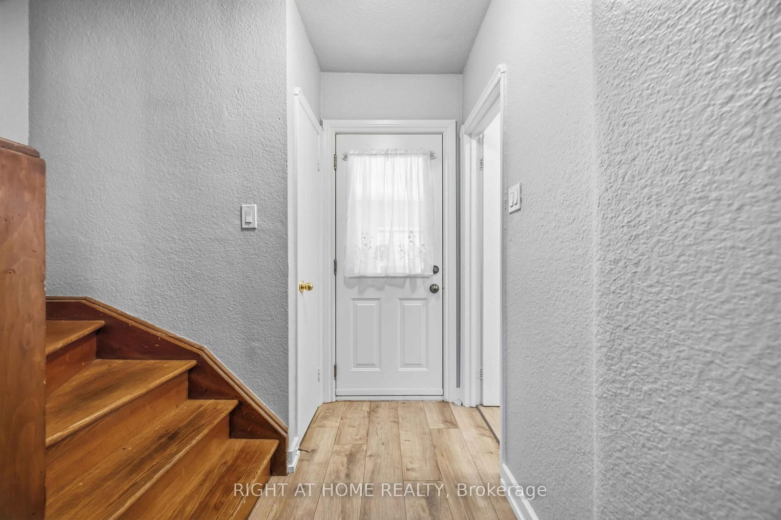 1351 Warden Avenue • Toronto, ON photo 16