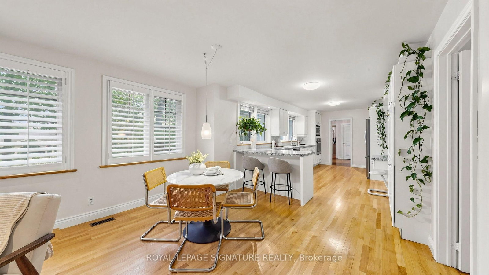 8 Windy Ridge Drive • Toronto, ON photo 12