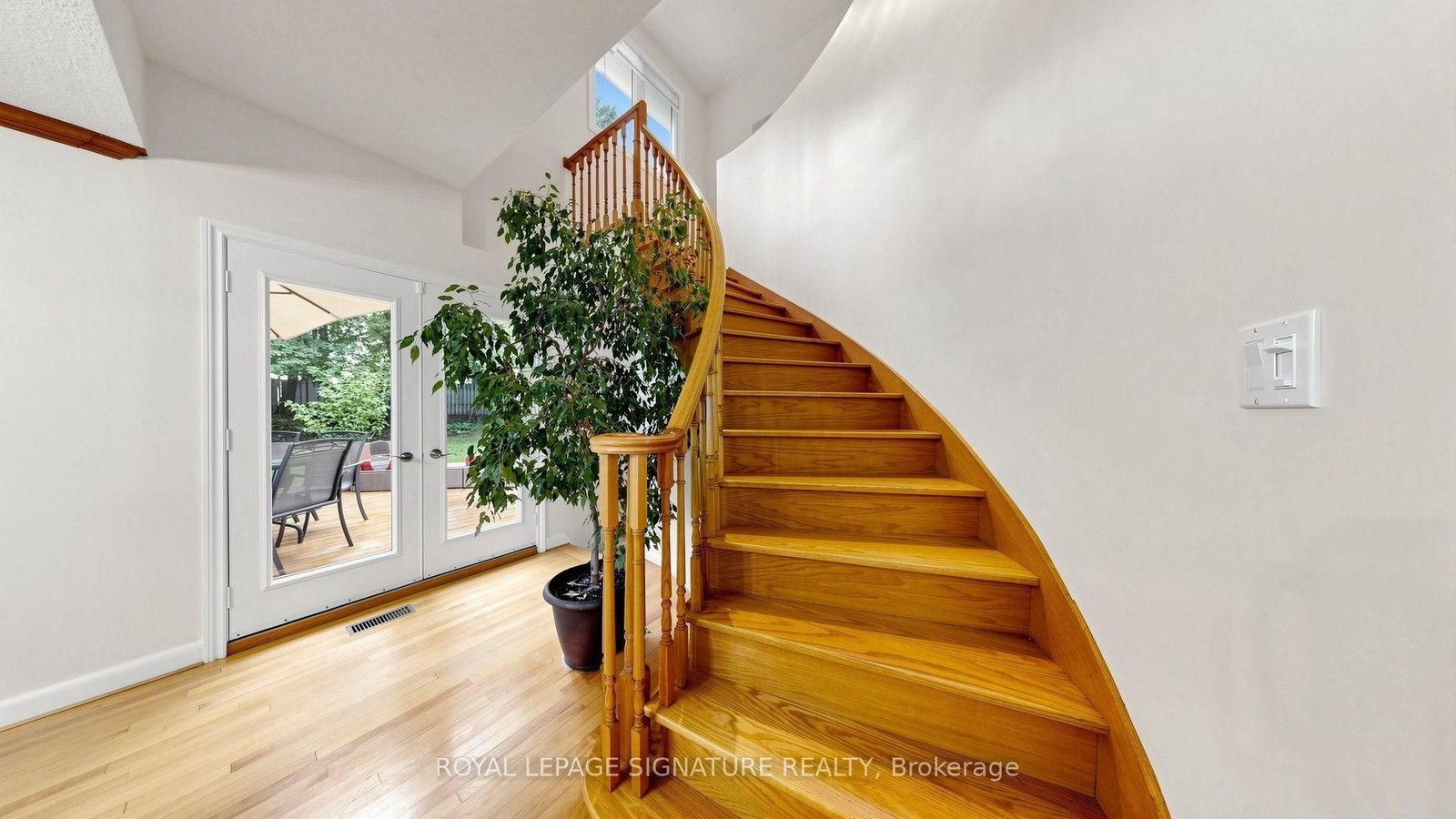 8 Windy Ridge Drive • Toronto, ON photo 26