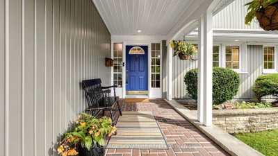 8 Windy Ridge Drive • Toronto, ON photo 8