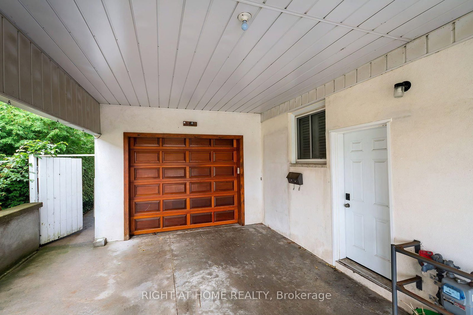 511 Woodcrest Avenue • Oshawa, ON photo 20