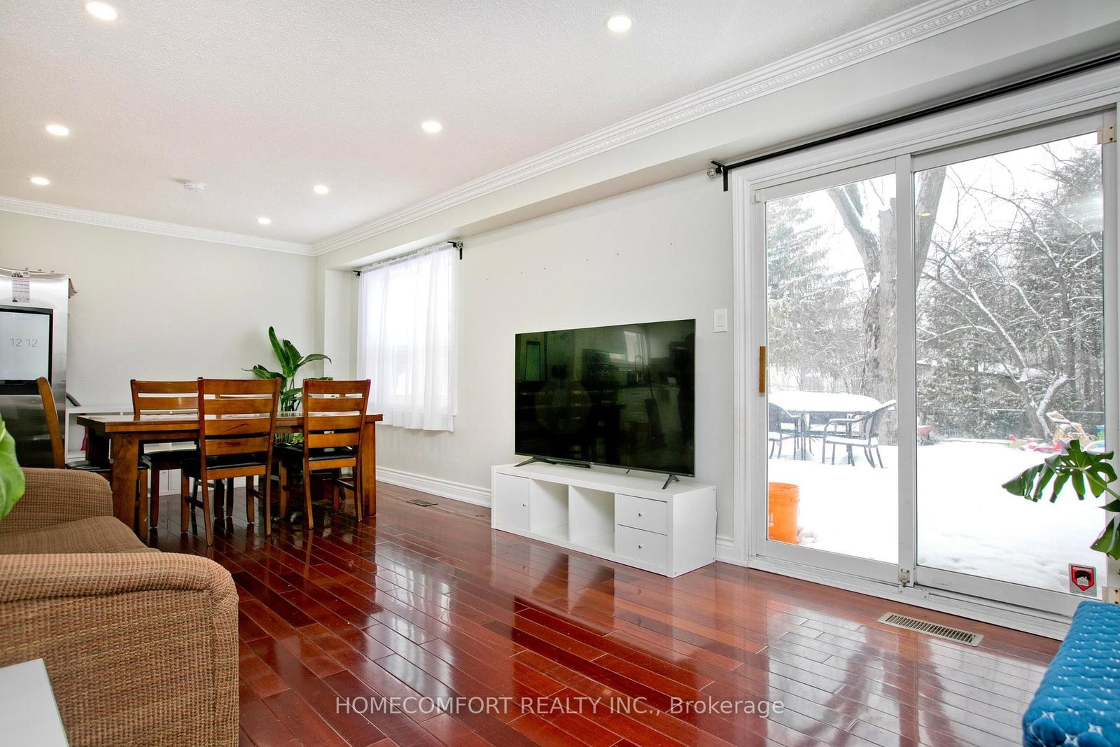 170 John Tabor Trail • Toronto, ON photo 3