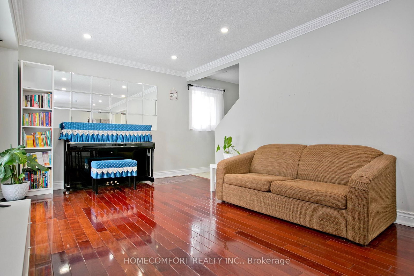 170 John Tabor Trail • Toronto, ON photo 6
