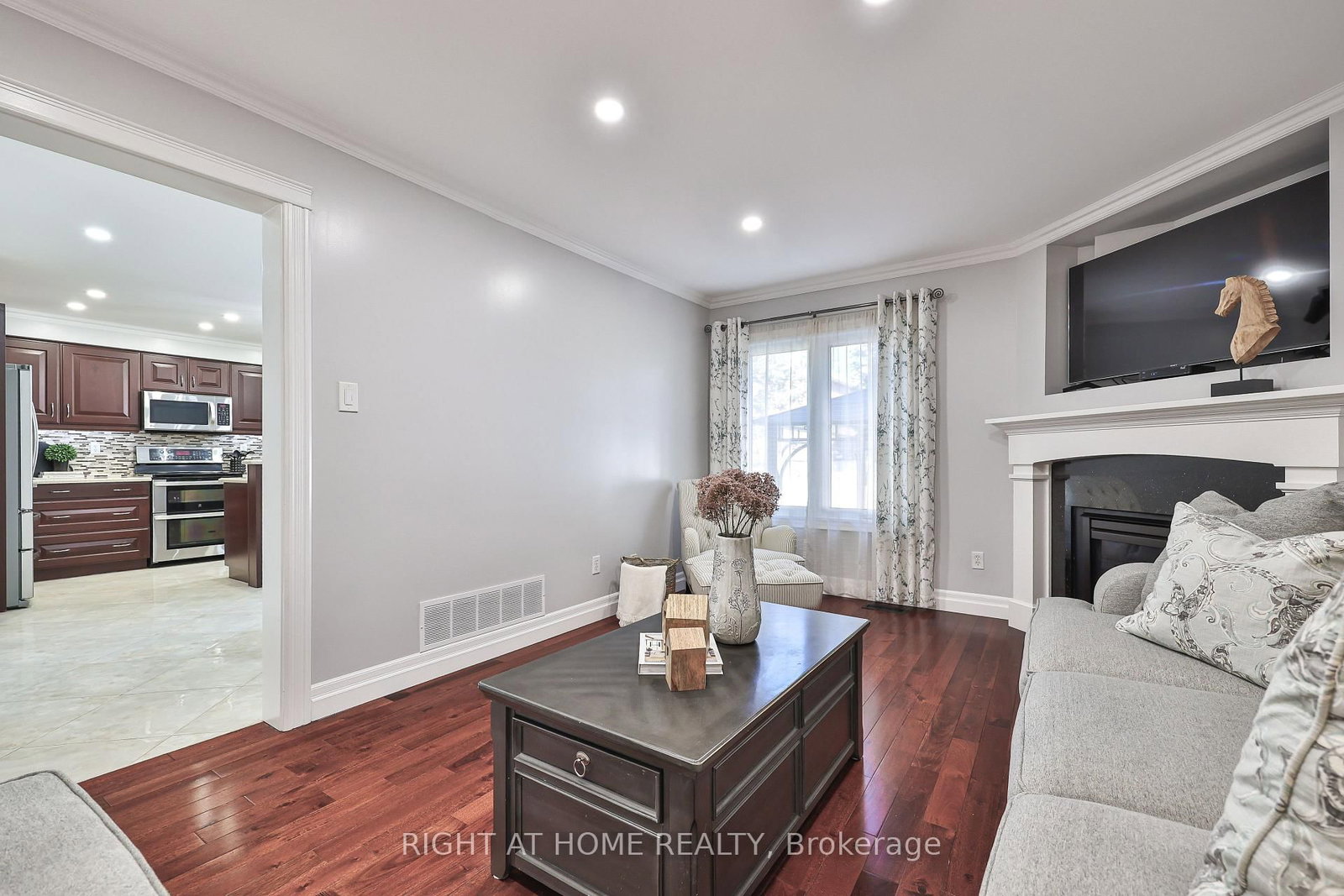 63 Keeble Crescent • Ajax, ON photo 15