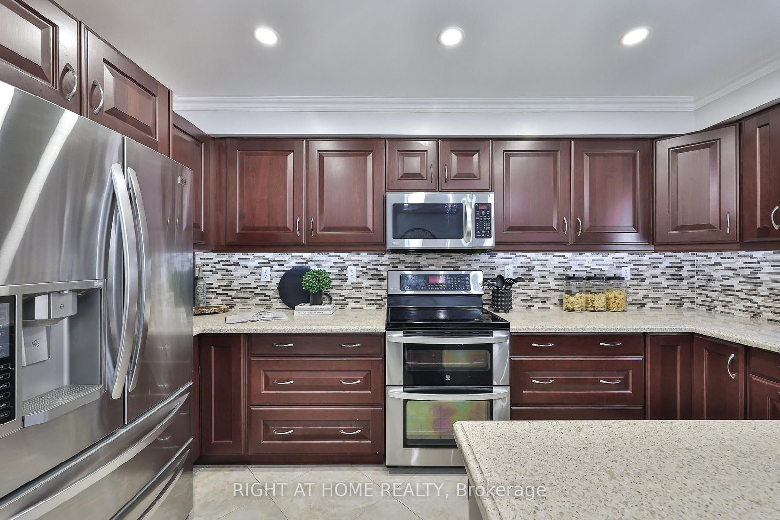 63 Keeble Crescent • Ajax, ON photo 17
