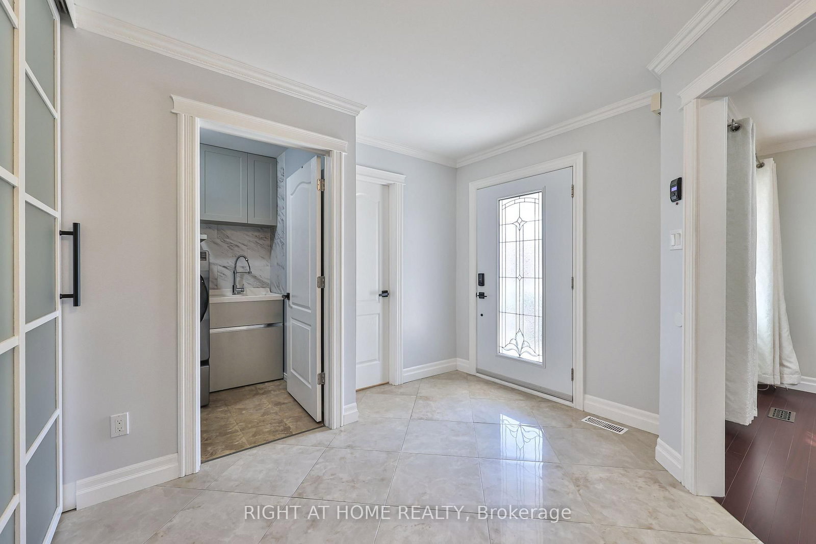 63 Keeble Crescent • Ajax, ON photo 4