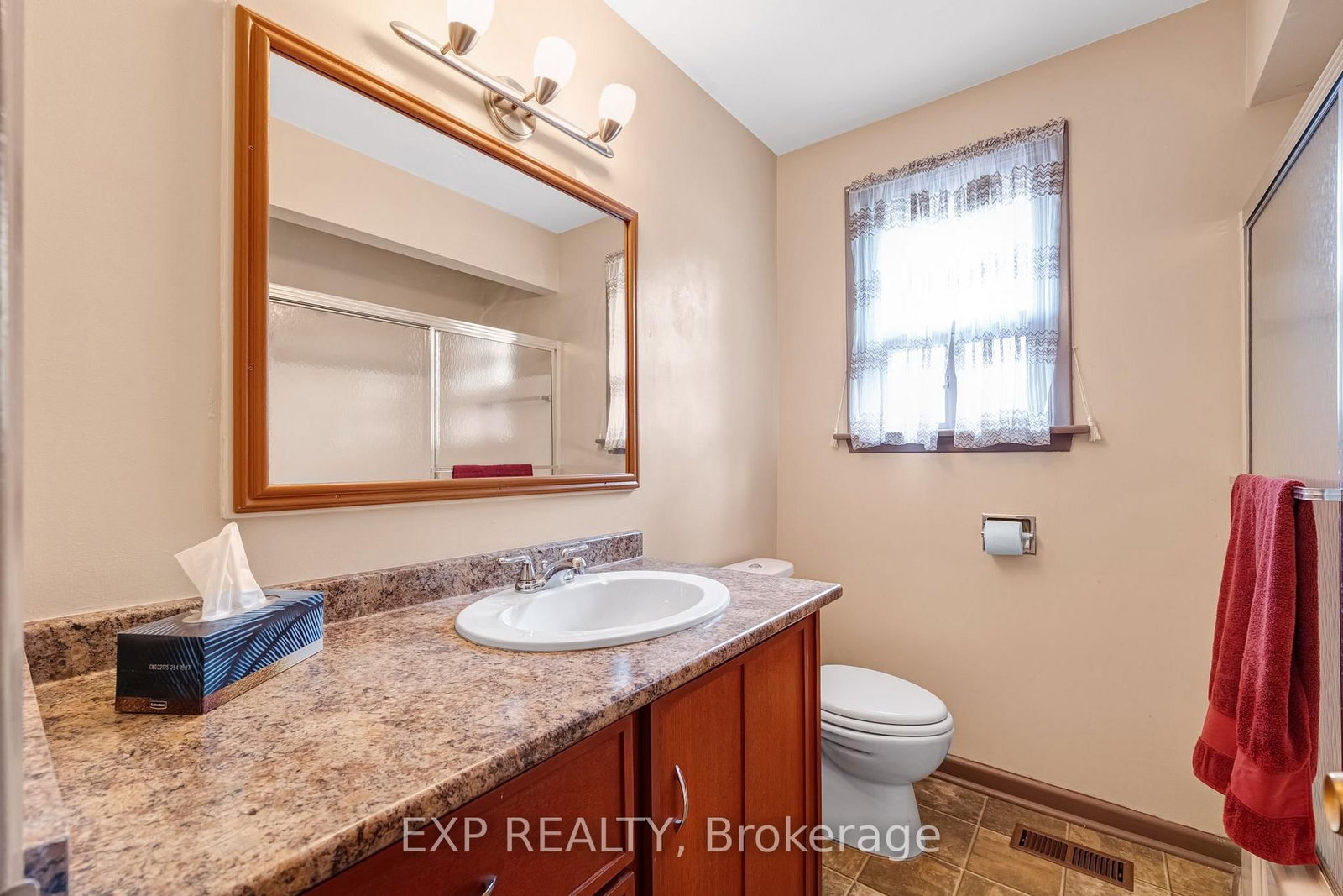 20 Marlena Drive • Toronto, ON photo 18