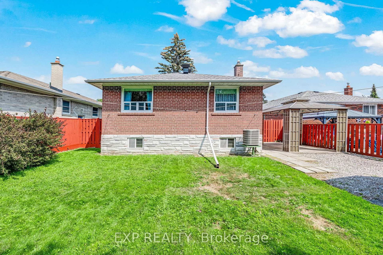 20 Marlena Drive • Toronto, ON photo 38